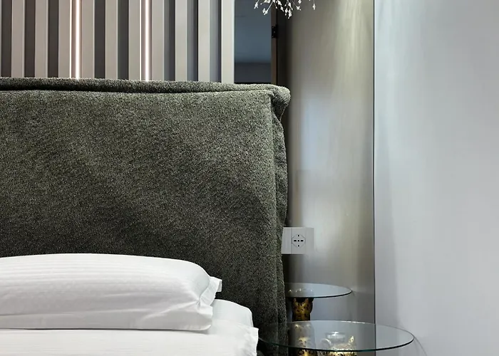 Cloud Nine Airport Apartman