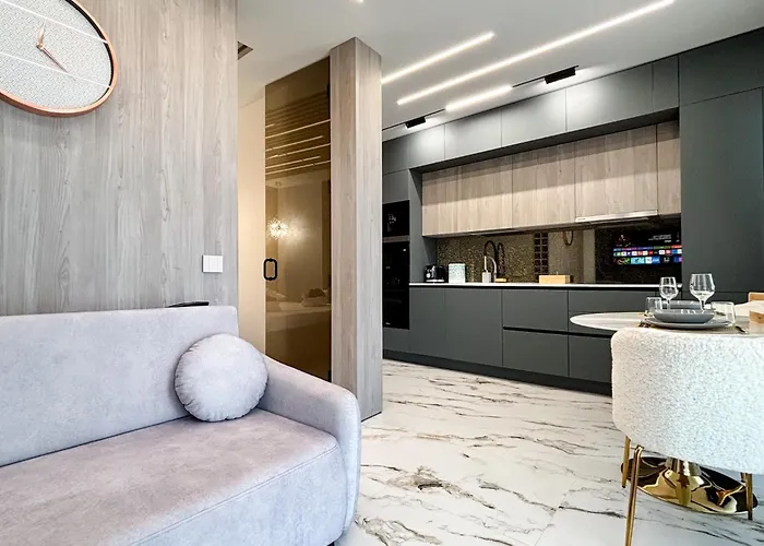 아파트 Cloud Nine Airport