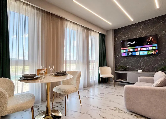 Cloud Nine Airport 클루지나포카